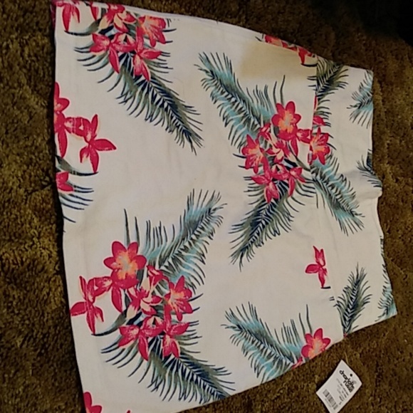 Charlotte Russe mini skirt - Picture 3 of 4